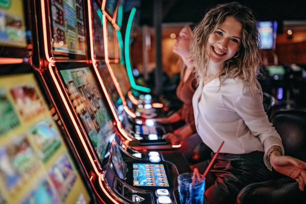 skakmat platform interface showing sportsbook, live dealer, and slots categories